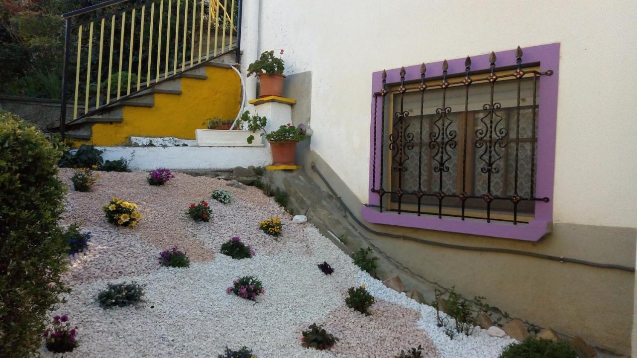 Nel Giardino Di Oz Bed and Breakfast Fornovo di Taro Eksteriør billede