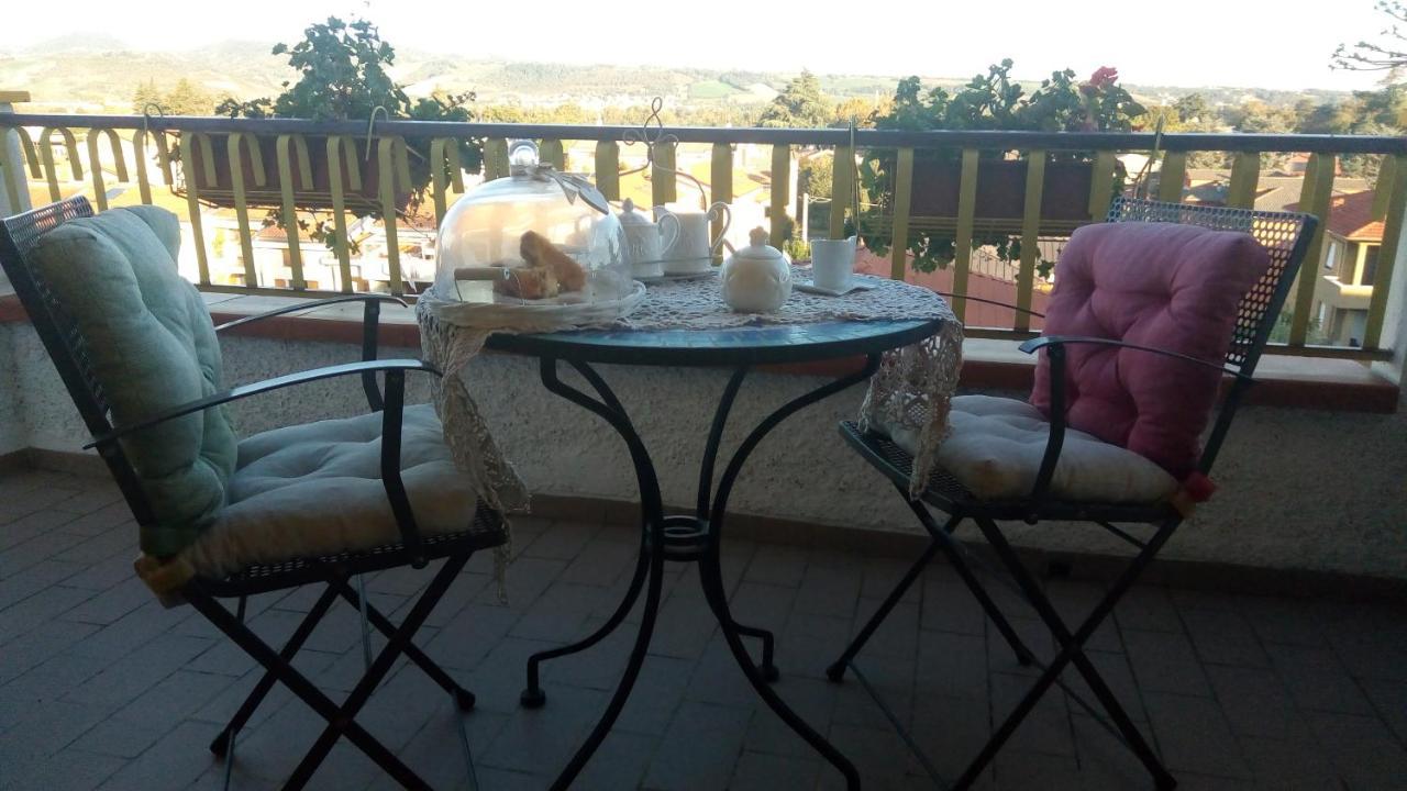Nel Giardino Di Oz Bed and Breakfast Fornovo di Taro Eksteriør billede