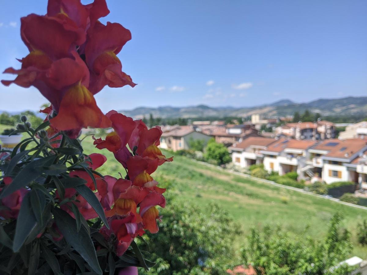 Nel Giardino Di Oz Bed and Breakfast Fornovo di Taro Eksteriør billede