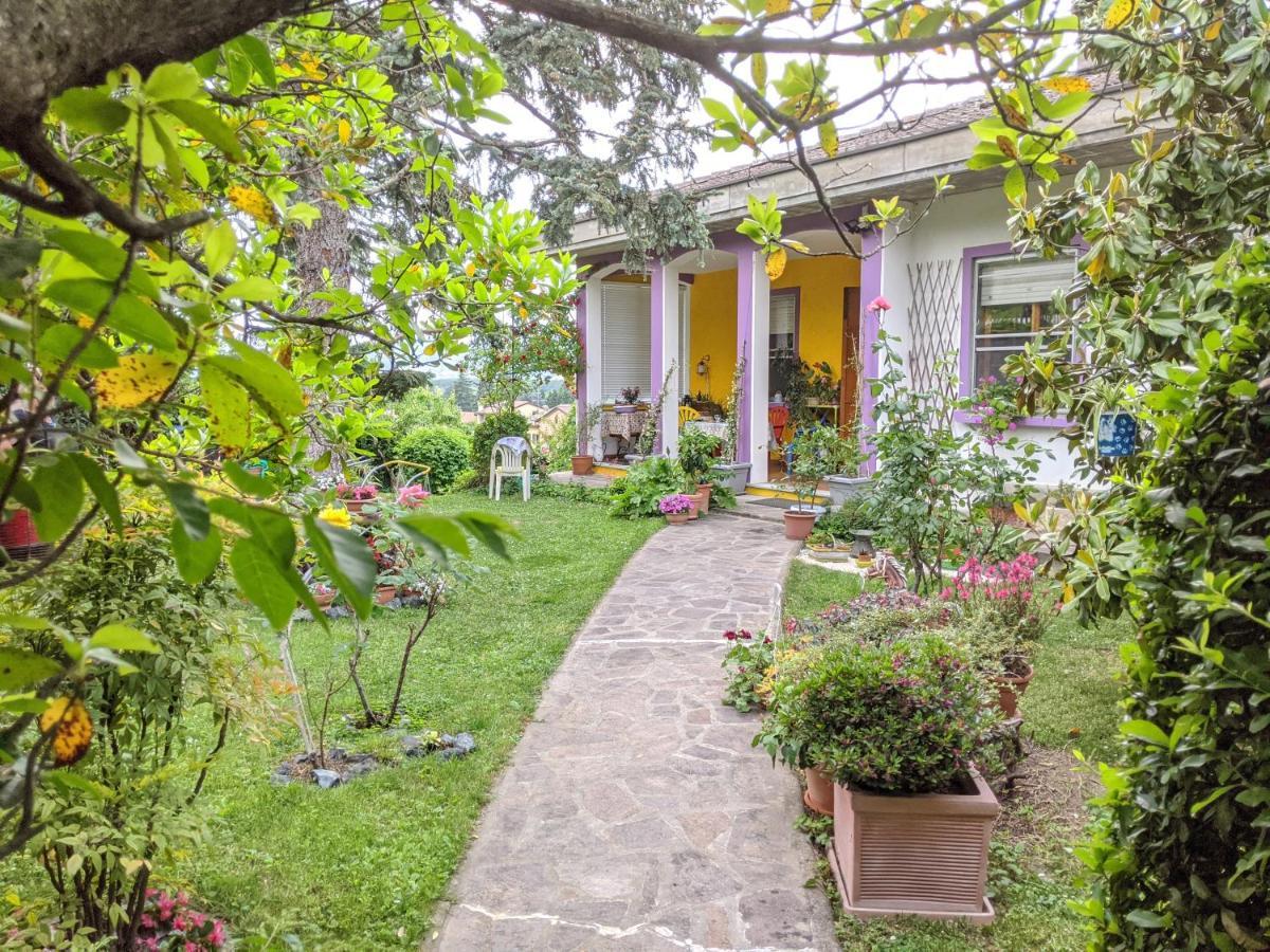 Nel Giardino Di Oz Bed and Breakfast Fornovo di Taro Eksteriør billede